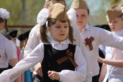 Передача Знамени Победы в Евсеевскую школу